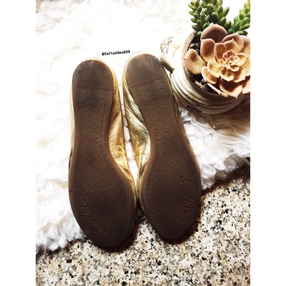Sam Edelman Gold leather flats ✨ - Picture 4 of 5
